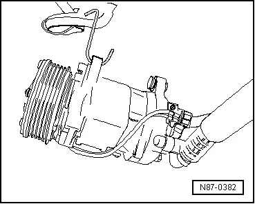 Audi Q3. N87-0382