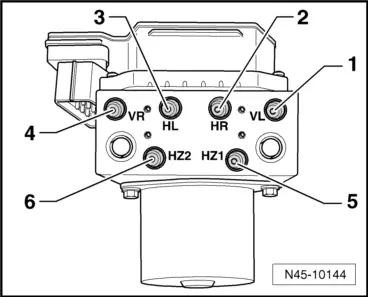 Audi Q3. N45-10144