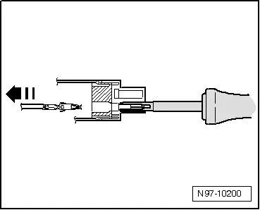 Audi Q3. N97-10200