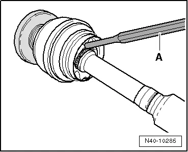 Audi Q3. N40-10285