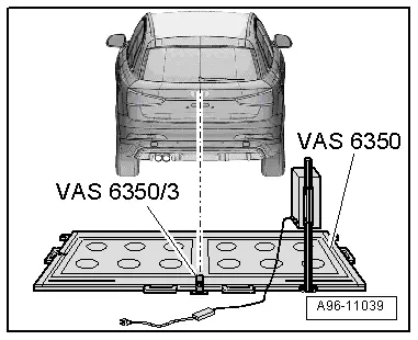 Audi Q3. A96-11039