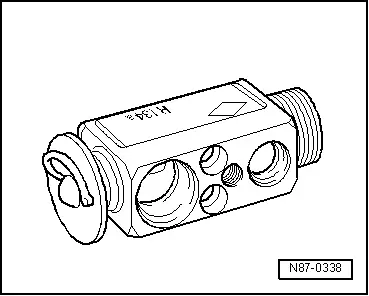 Audi Q3. N87-0338