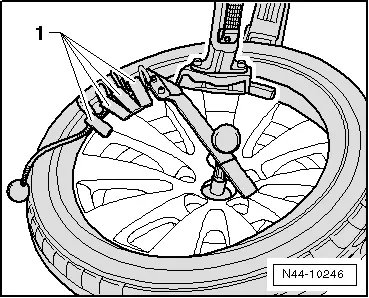 Audi Q3. N44-10246