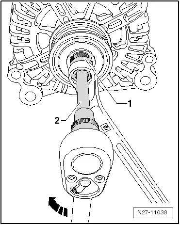 Audi Q3. N27-11038