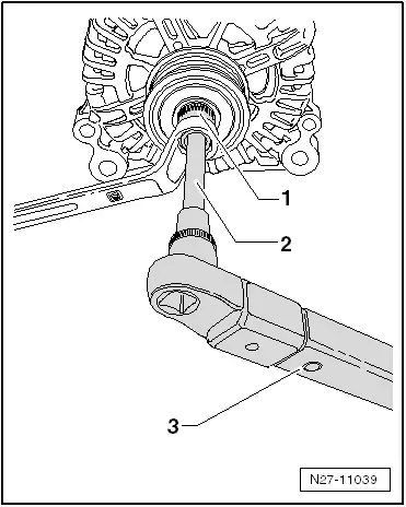 Audi Q3. N27-11039