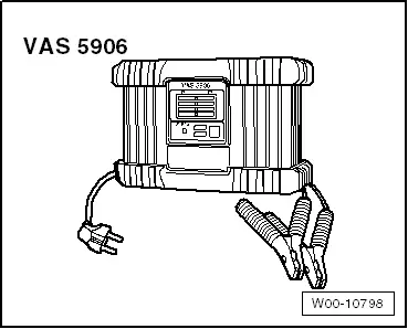 Audi Q3. W00-10798