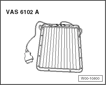 Audi Q3. W00-10800