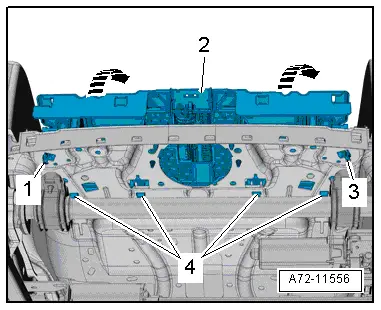 Audi Q3. A72-11556