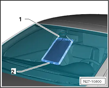 Audi Q3. N27-10800