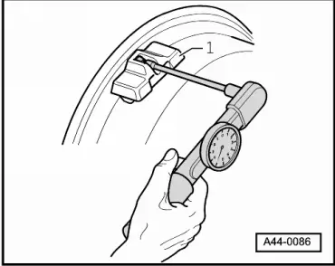 Audi Q3. A44-0086