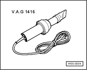 Audi Q3. W00-0004