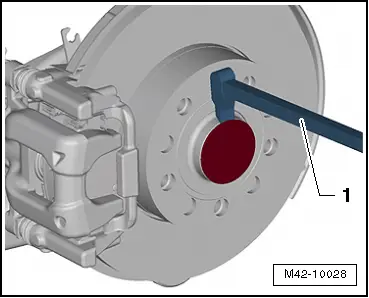 Audi Q3. M42-10028